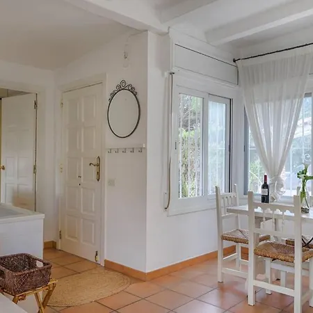Kerstin Bruns - Casa Elena 8 Con Vistas Al Mar Girona